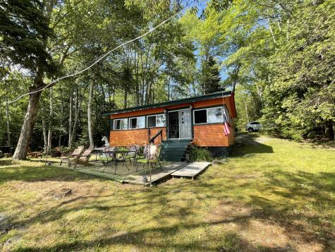 54 Oak Lane Alexander ME 04694