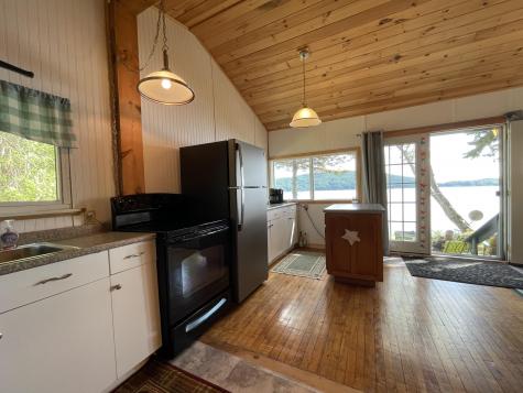 54 Oak Lane Alexander ME 04694