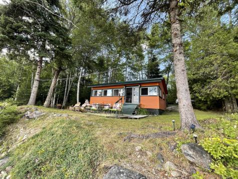 54 Oak Lane Alexander ME 04694