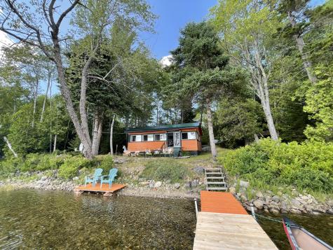 54 Oak Lane Alexander ME 04694