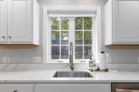 12 Mountain Ash Avenue Brunswick ME 04011