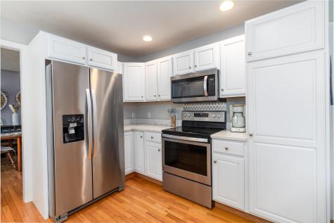 12 Mountain Ash Avenue Brunswick ME 04011