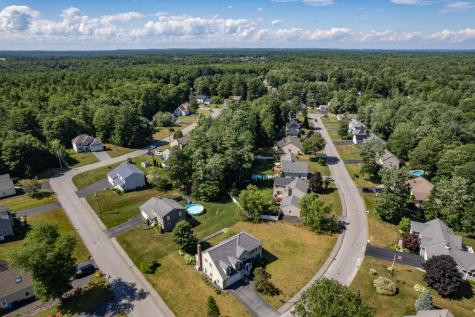 12 Mountain Ash Avenue Brunswick ME 04011