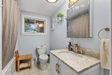 122 Belgrade Road Oakland ME 04963