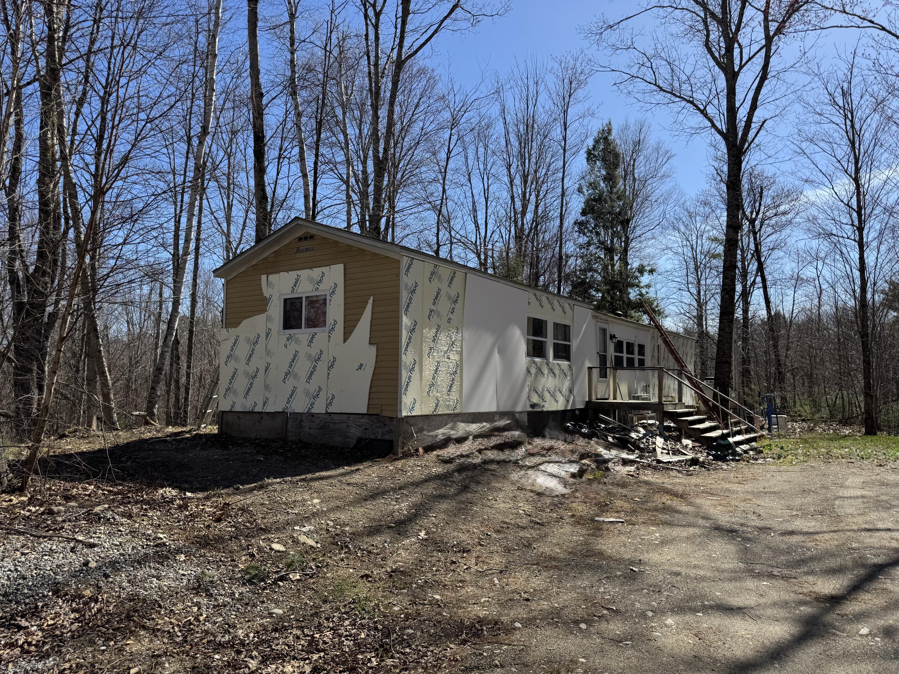 330 Old County Road Washington ME 04574