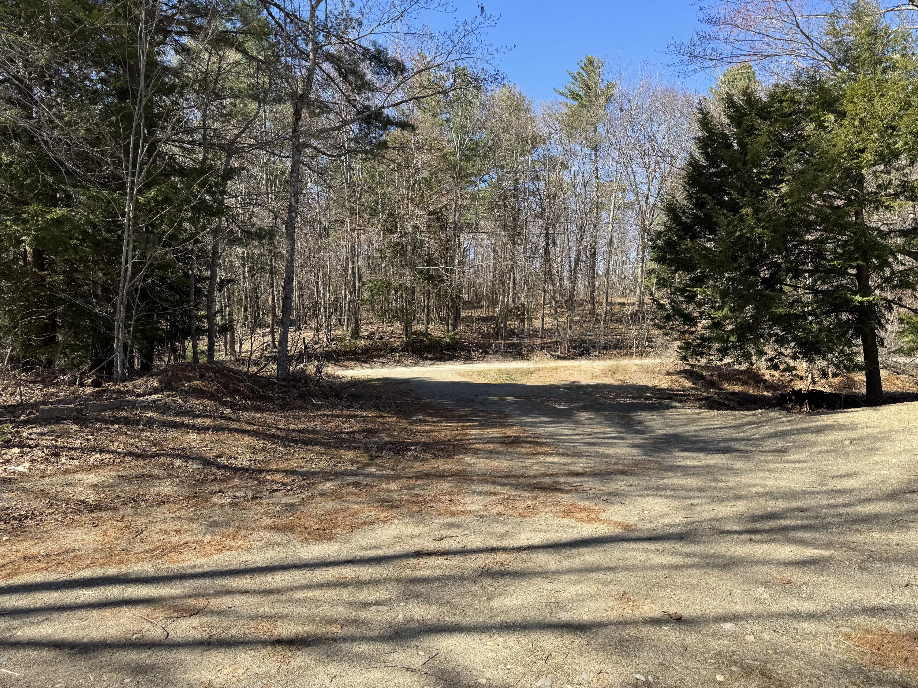 330 Old County Road Washington ME 04574