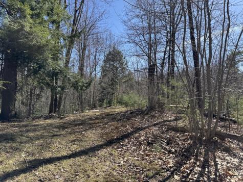 330 Old County Road Washington ME 04574