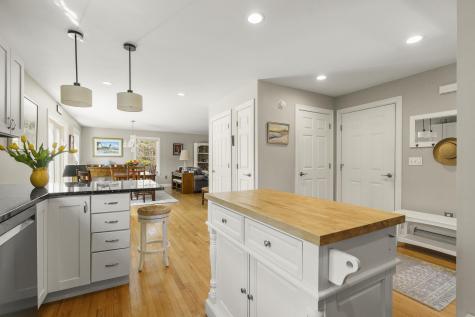 11 Reid Lane Cumberland ME 04021