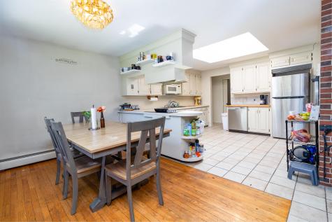 2814 Hotel Road Auburn ME 04210