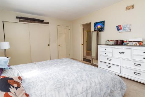 2814 Hotel Road Auburn ME 04210