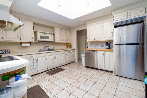 2814 Hotel Road Auburn ME 04210