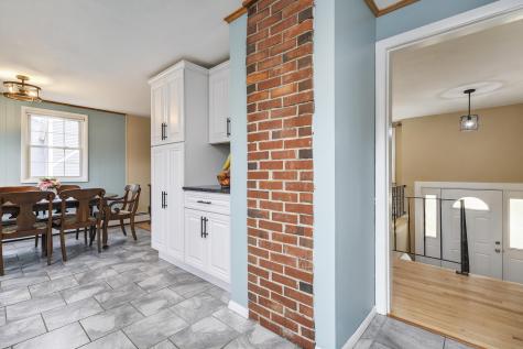 14 Spruce Lane Gorham ME 04038