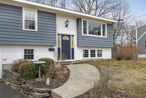 14 Spruce Lane Gorham ME 04038