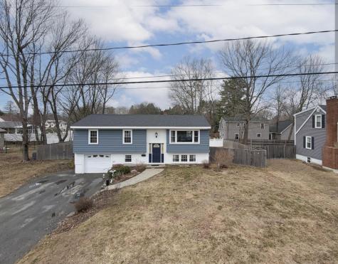 14 Spruce Lane Gorham ME 04038