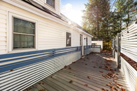 154 Greenwood Avenue Farmington ME 04938