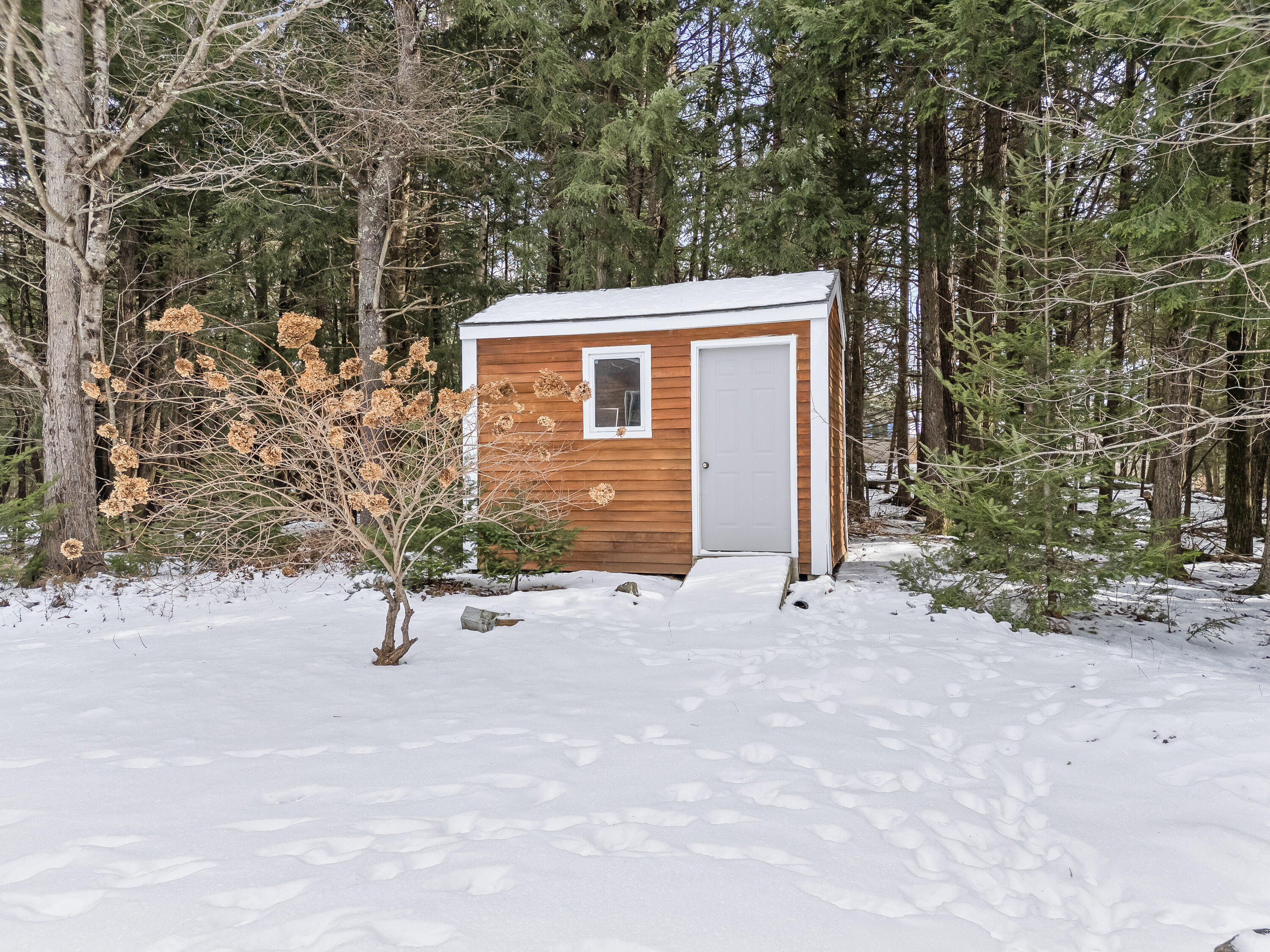 25 Jeffrey Woods Road Windham ME 04062