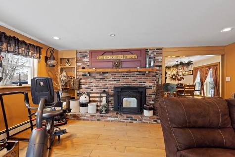 13 Cooper Road Chesterville ME 04938
