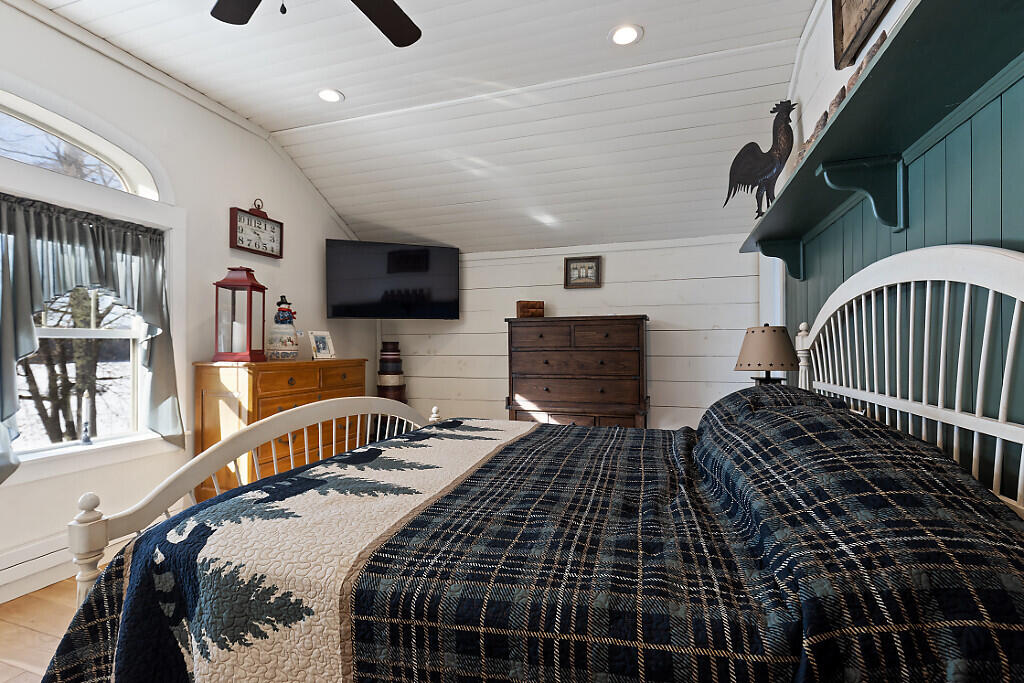 13 Cooper Road Chesterville ME 04938