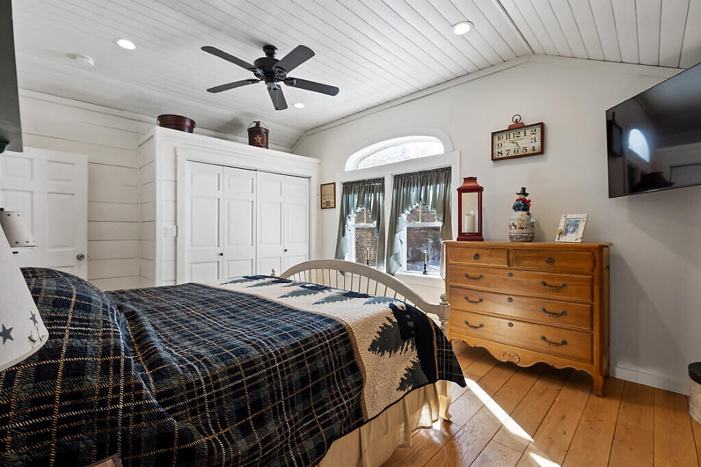 13 Cooper Road Chesterville ME 04938