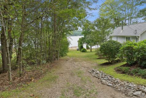 154 Schellinger Road Poland ME 04274