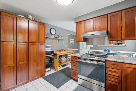 154 Schellinger Road Poland ME 04274