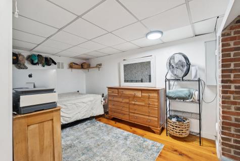 154 Schellinger Road Poland ME 04274