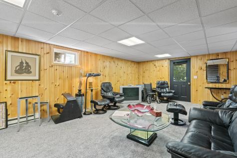 146 Parkwood Drive Augusta ME 04330