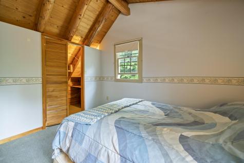 254 Eddie Kahkonen Road Norway ME 04268