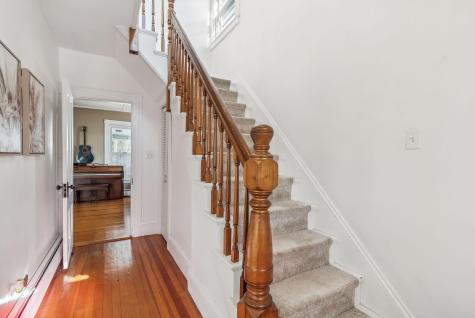 29 Kelsey Street Waterville ME 04901