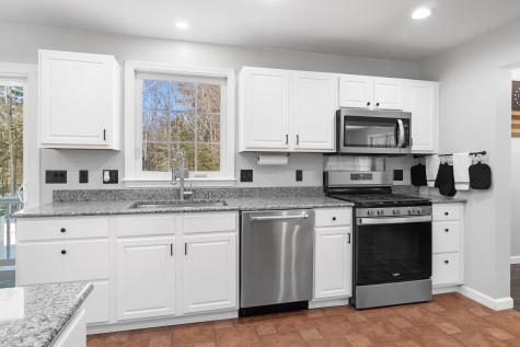 49 Balsam Drive Waldoboro ME 04572
