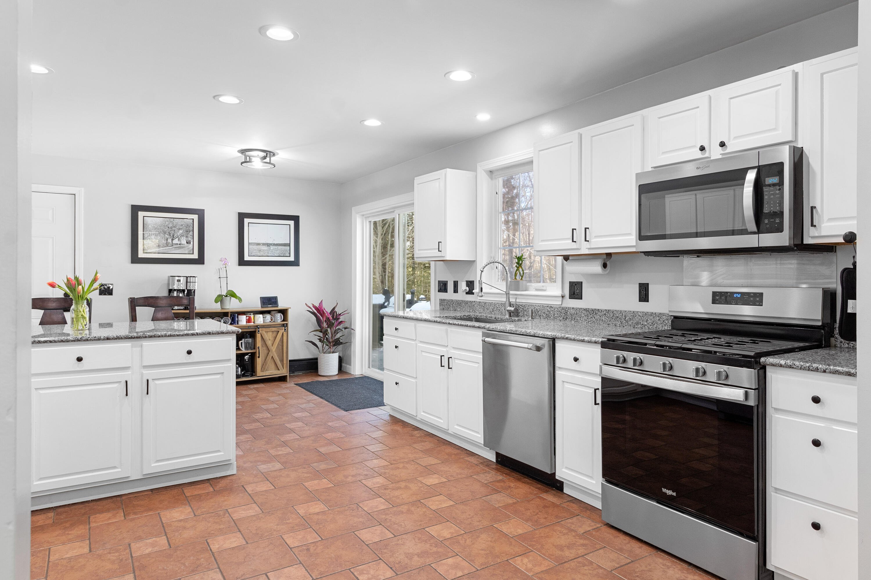 49 Balsam Drive Waldoboro ME 04572