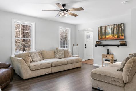 49 Balsam Drive Waldoboro ME 04572