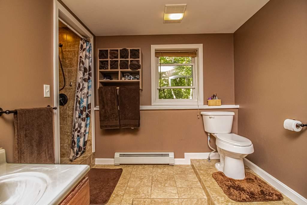 113 Hilltop Estates Farmington ME 04938