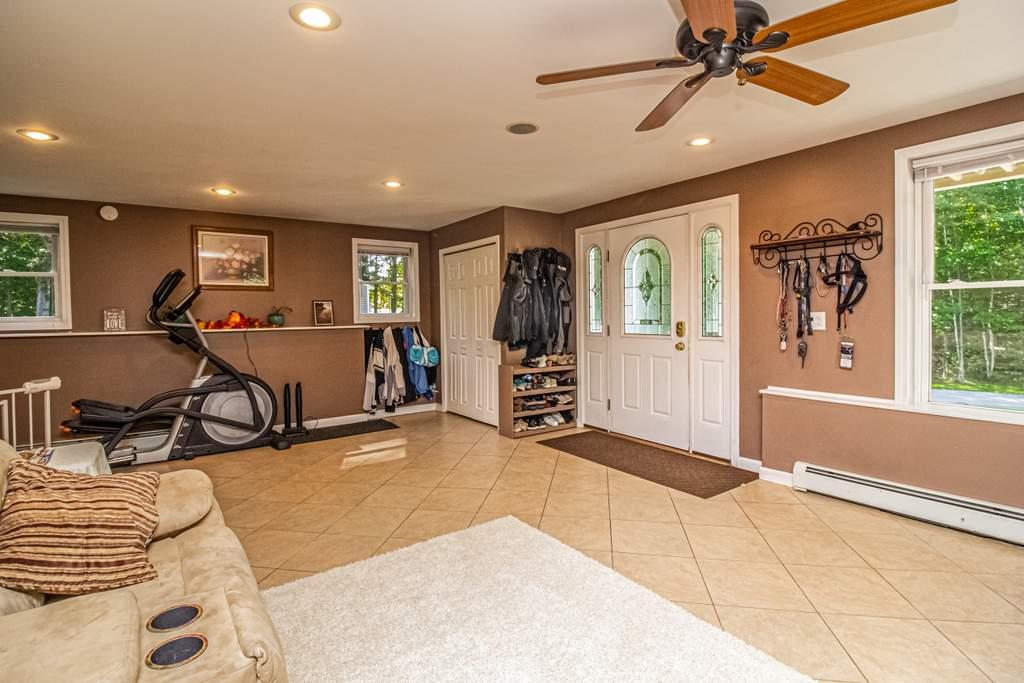 113 Hilltop Estates Farmington ME 04938