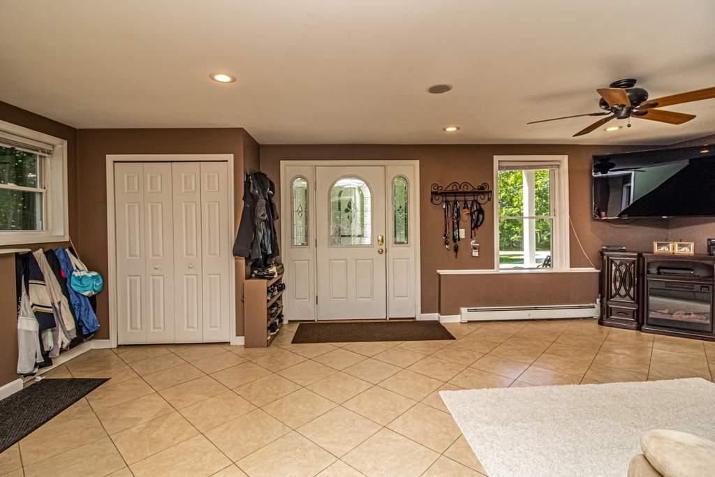 113 Hilltop Estates Farmington ME 04938