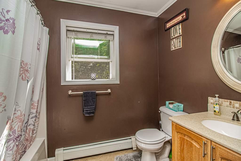 113 Hilltop Estates Farmington ME 04938