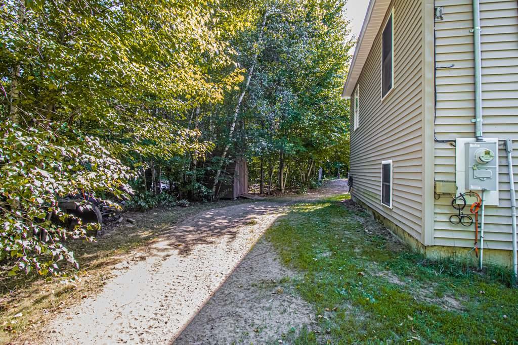 113 Hilltop Estates Farmington ME 04938