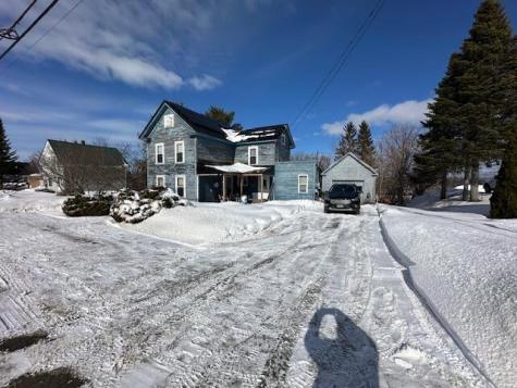 35 Fort Hill Street Fort Fairfield ME 04742