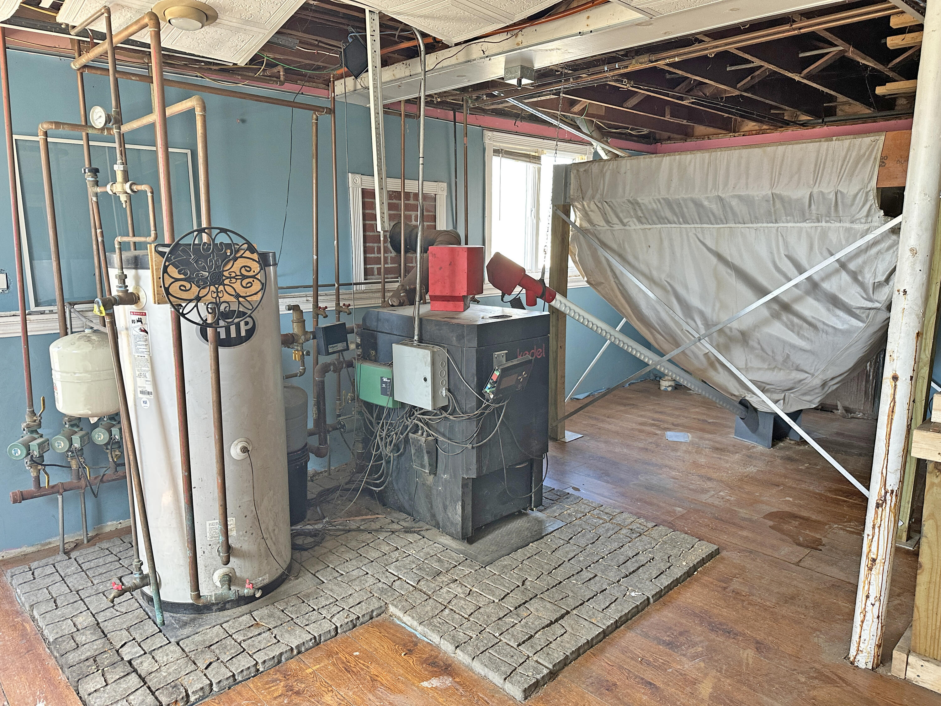 79 Marston Hill Road Auburn ME 04210