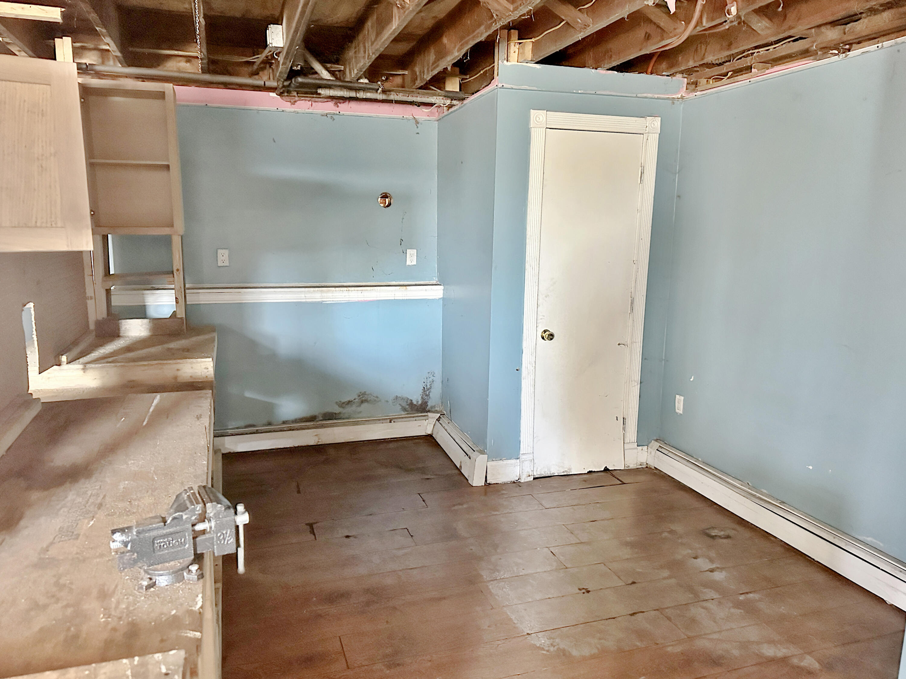 79 Marston Hill Road Auburn ME 04210