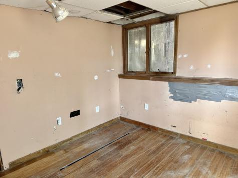 79 Marston Hill Road Auburn ME 04210