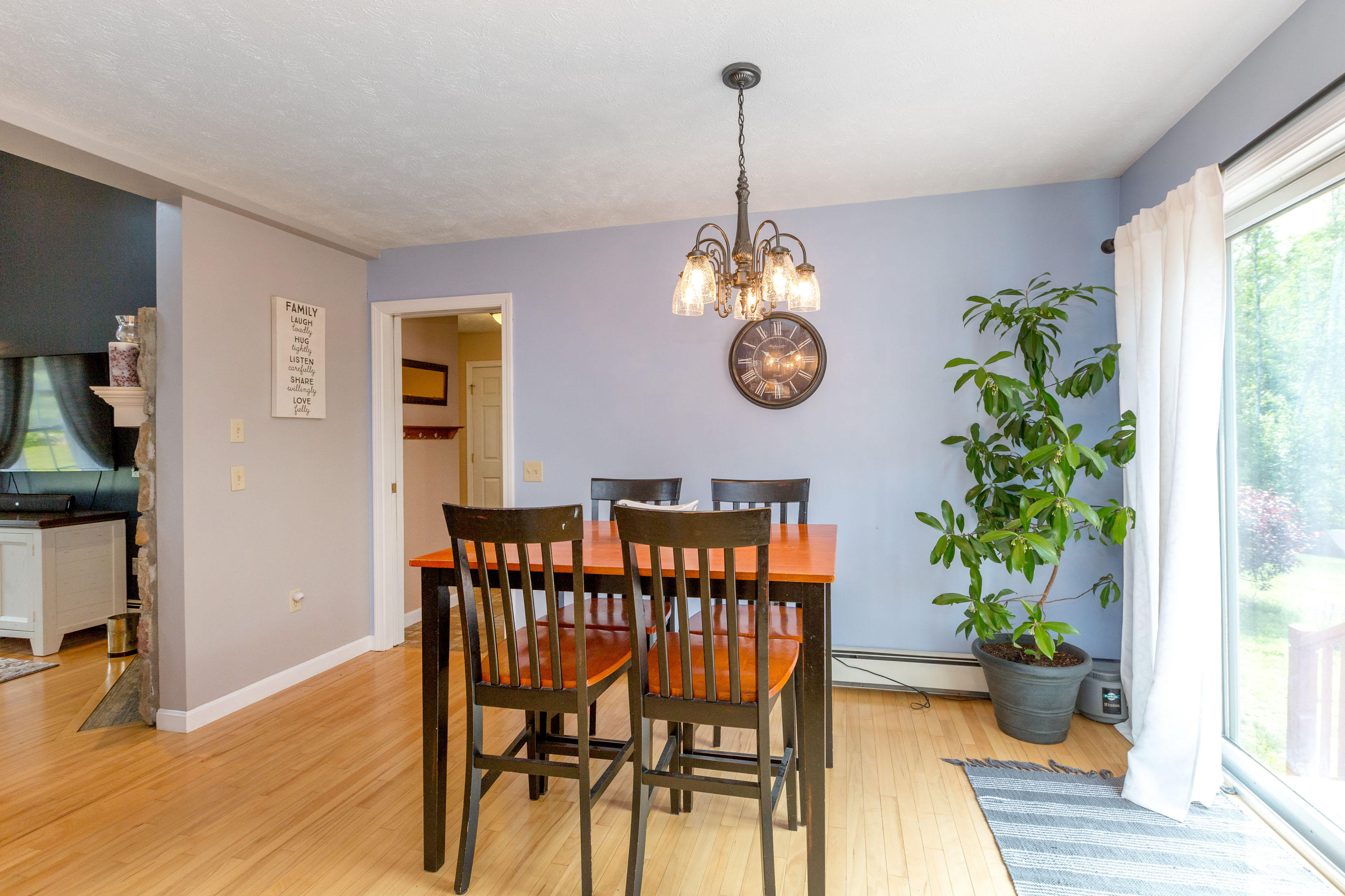 20 Birch Lane Wales ME 04280