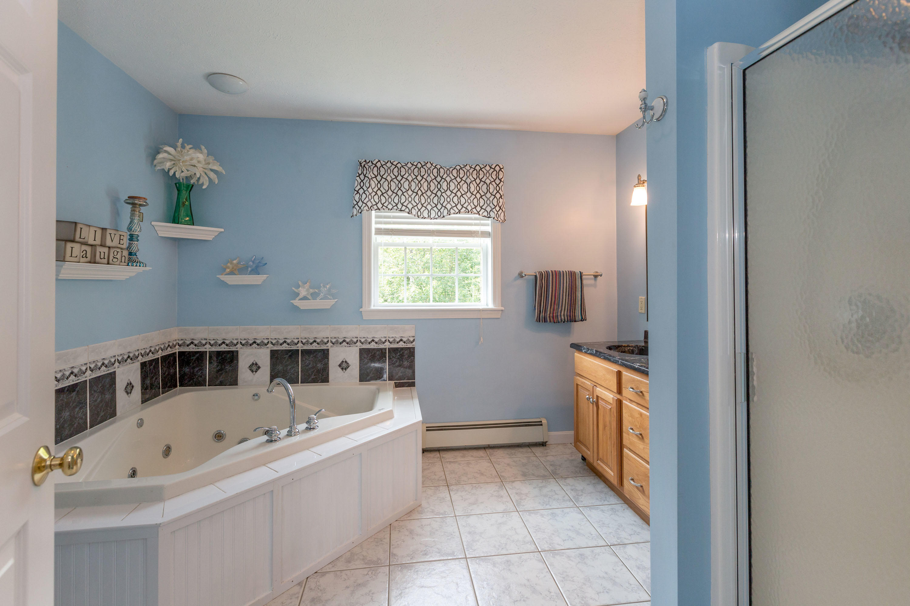 20 Birch Lane Wales ME 04280