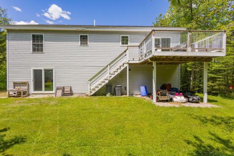 14 Cessna Way Naples ME 04055