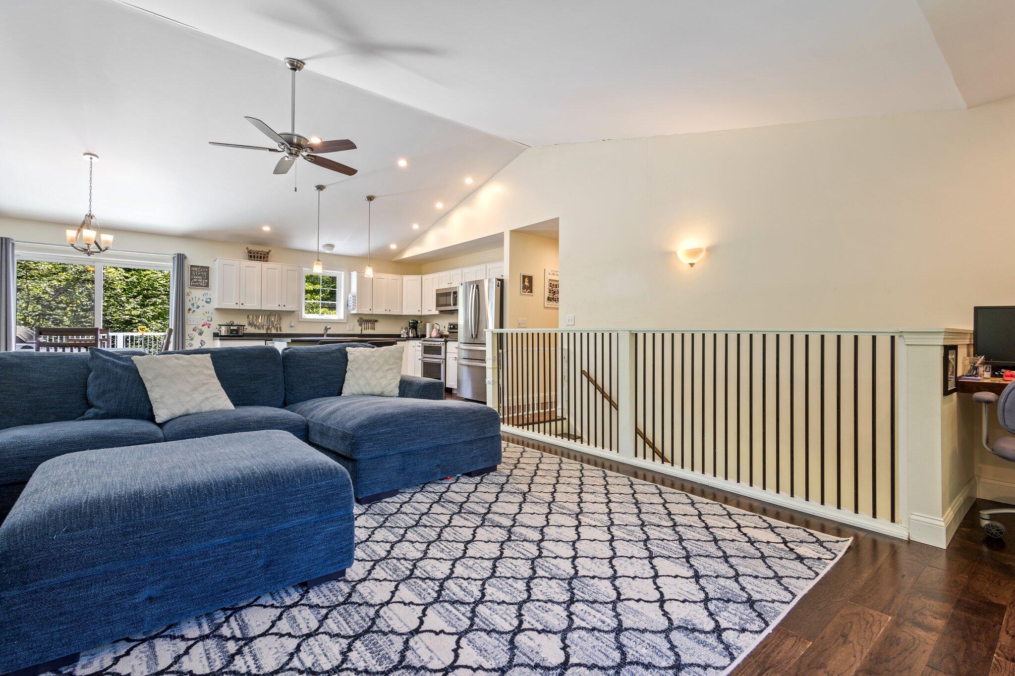 14 Cessna Way Naples ME 04055