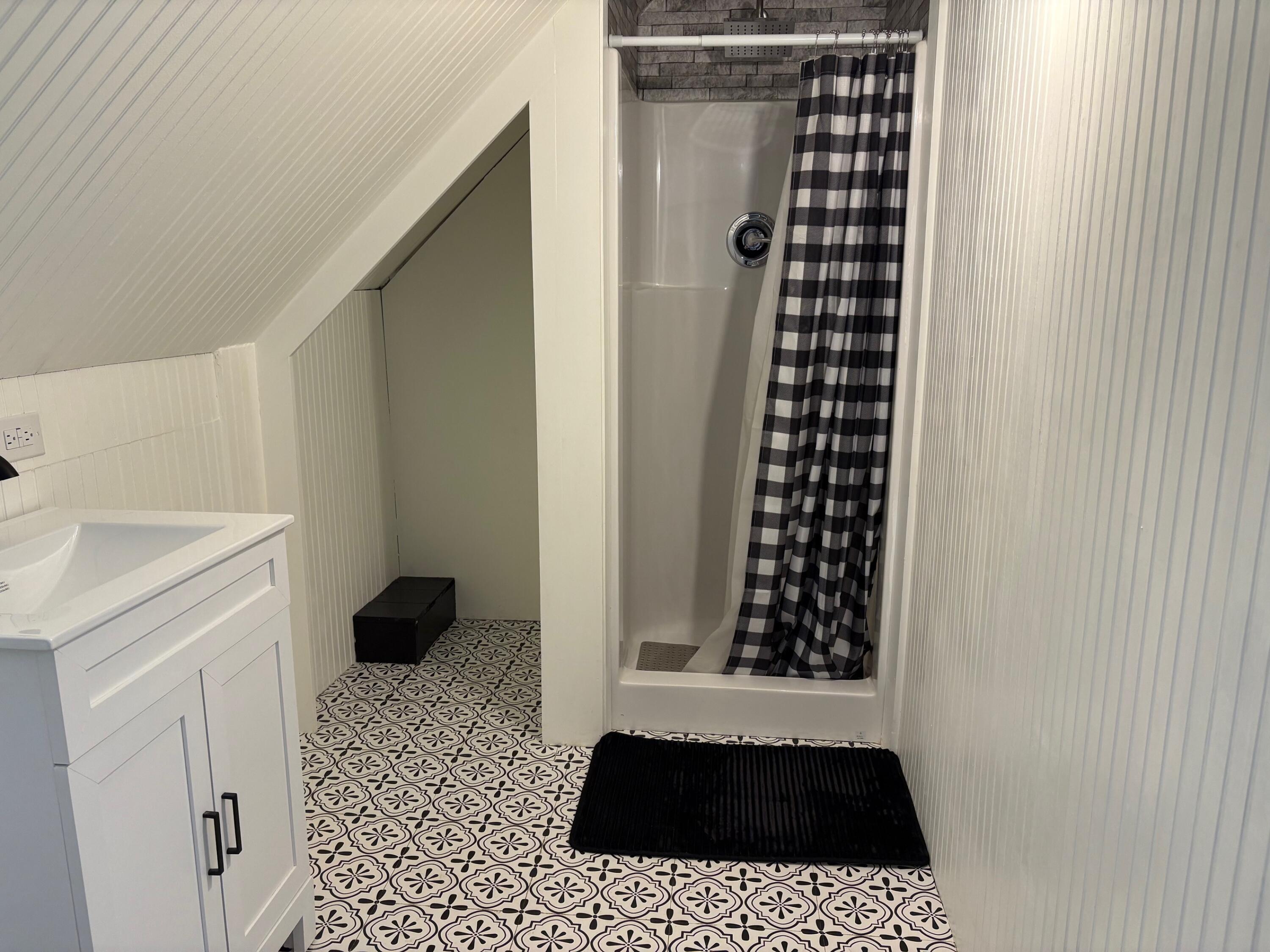 360 Cushing Road Warren ME 04864