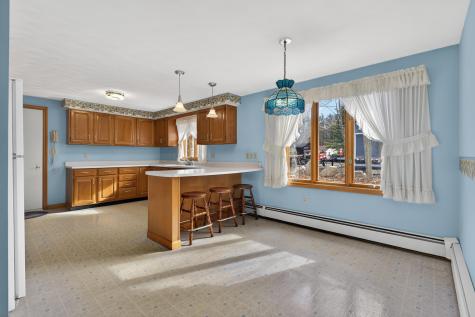 6 Lynn Avenue Biddeford ME 04005