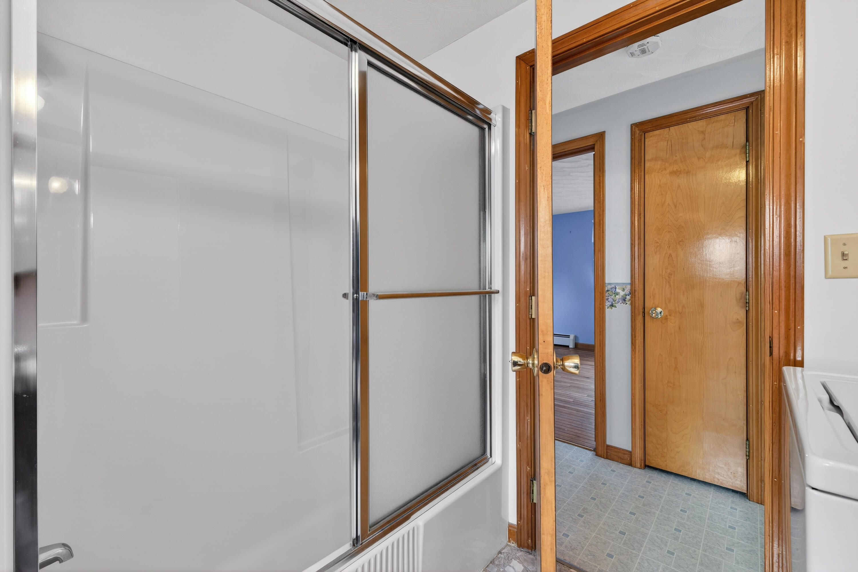 6 Lynn Avenue Biddeford ME 04005