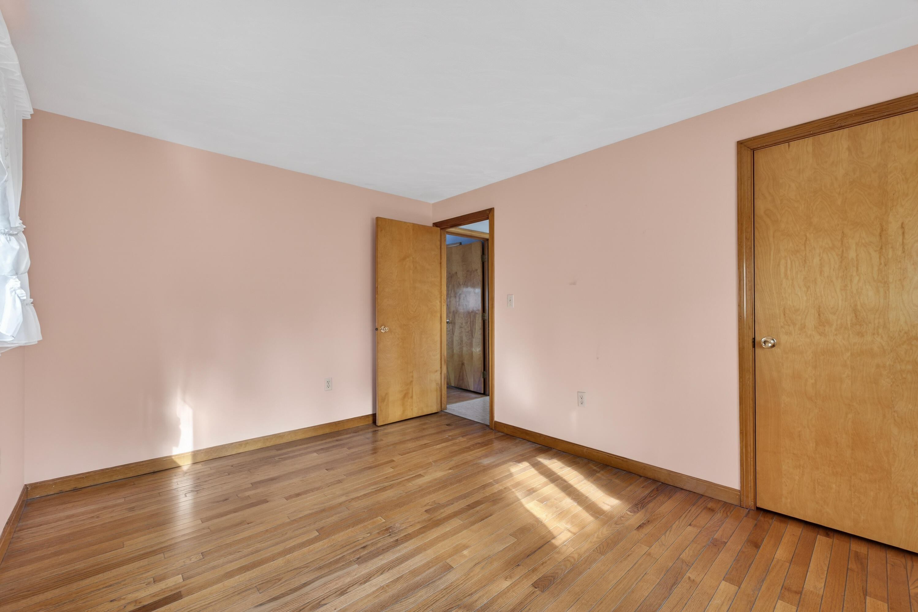 6 Lynn Avenue Biddeford ME 04005