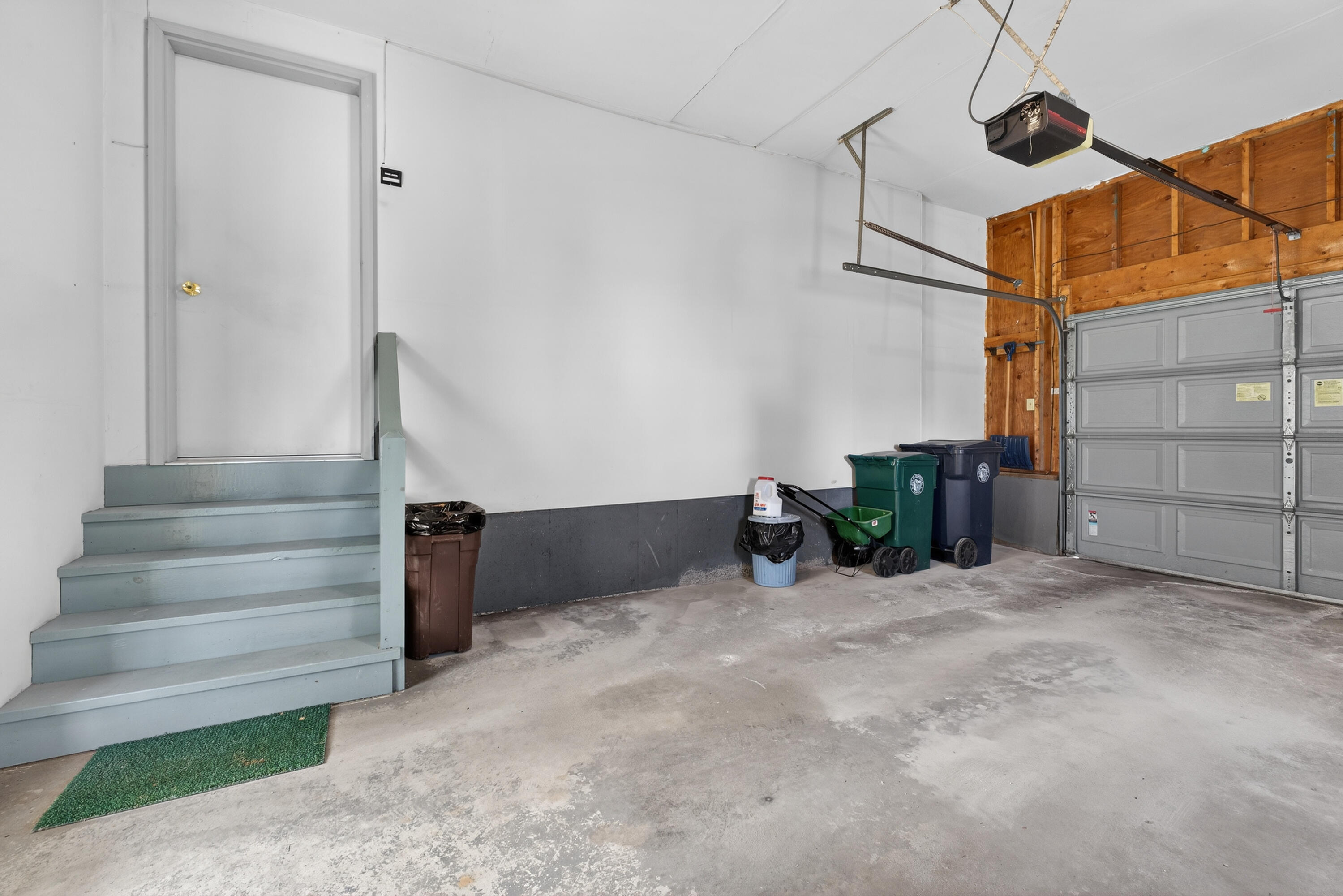 6 Lynn Avenue Biddeford ME 04005